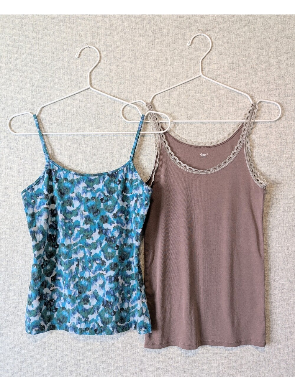 Vintage y2k camisole tank top duo